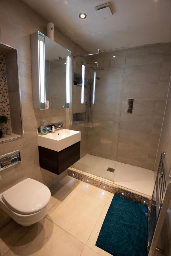 London Luxury Holiday Home B Exterior foto